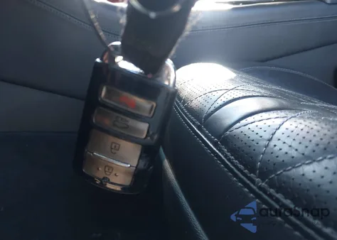 2016 Kia K900 Luxury 5.0L из США, поврежденный, VIN KNALW4D41G6031200